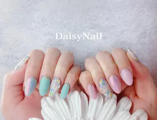 ネイル Daisy Nail所属・Daisy Nailのネイルデザイン
