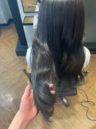 ロング カラー 髙橋 秀果のヘアスタイル