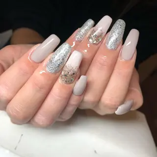 ネイル maggienail所属・Maggie Nagisaのネイルデザイン