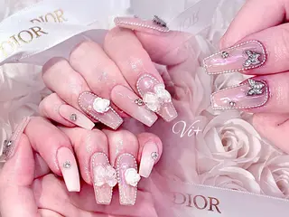 ネイル ✨Nailsalon Vi+✨のネイルデザイン