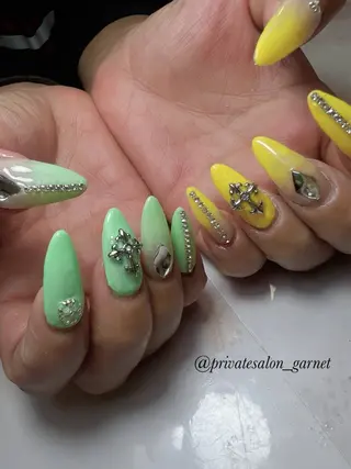 ネイル Garnet nailのネイルデザイン