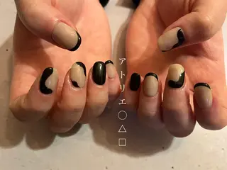 ネイル アトリエ ○△□のネイルデザイン
