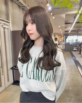 ロング カラー 森田遥奈/透明感カラ ー/似合わせカットのヘアスタイル