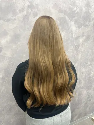 ロング ⚜️抜け感×艶カラー ⚜️ちづるのヘアスタイル