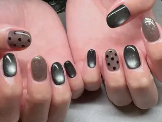 ネイル sofa 原 苺花のネイルデザイン