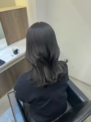 ミディアム カラー 韓国ヘア🇰🇷 YUKINAのヘアスタイル