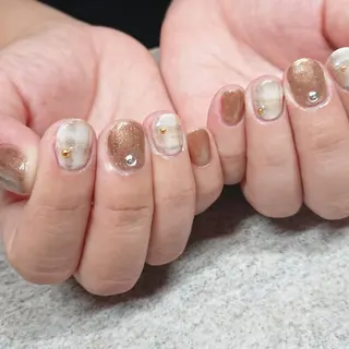 ネイル ジェヌインネイル 河内のネイルデザイン