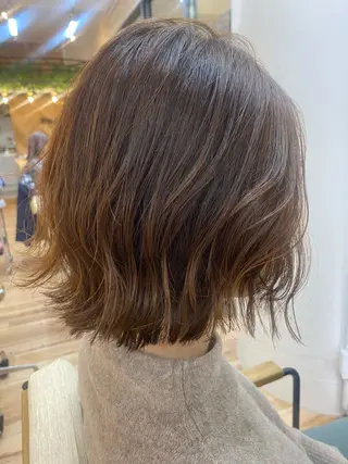 ミディアム おおつき ありかのヘアスタイル