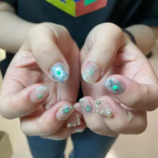 ネイル Ami 🦥のネイルデザイン