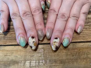 ネイル 佐藤  悠子のネイルデザイン