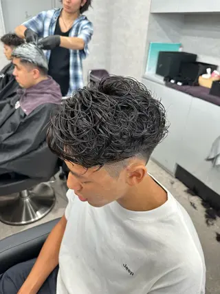 ショート パーマ指名率No1 メンズ特化ケイトのヘアスタイル