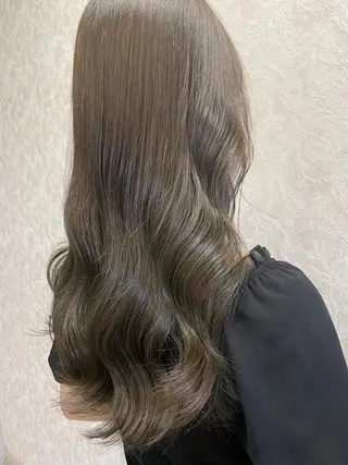 ロング カラー 透けるカラー💐 maeのヘアスタイル