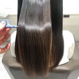 ロング ムトウセイマ/艶髪 /艶ケアWブリーチのヘアスタイル