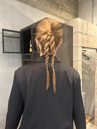 ロング ヘアアレンジ ちゃんゆ /伊藤有里のヘアスタイル