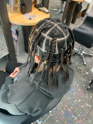 ショート Lehua   (レフア)所属・MEI/ブレイズ/ コーンロウ/茅ヶ崎のヘアスタイル