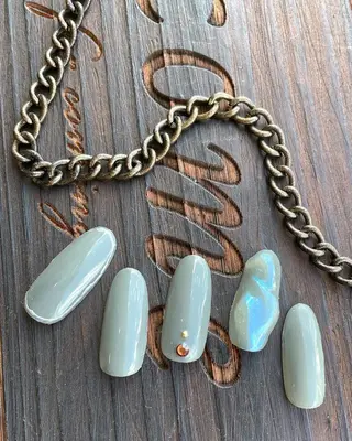 ネイル マツエク・マツパ 髙橋 敦子のネイルデザイン