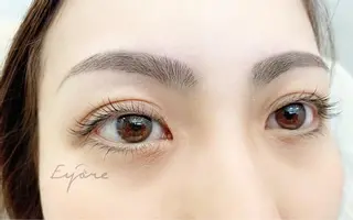 マツエク・マツパ Eyore 櫻木 沙羅の眉毛・アイブロウイメージ