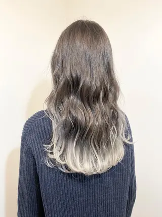 ロング カラー ブリーチ毛対応酸性 ストレート🌈サキのヘアスタイル