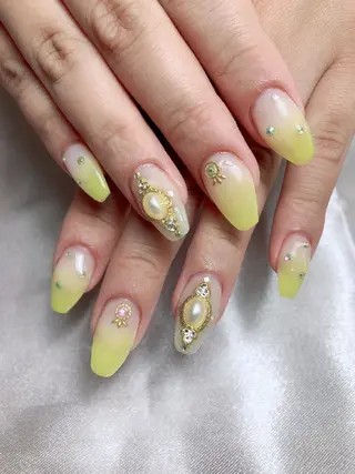 ネイル セミロング ☺︎山部 志麻☺︎のネイルデザイン