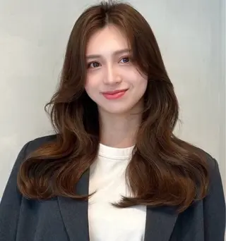 カラー クロエ新宿所属・鈴木 健心のヘアスタイル