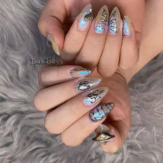 ネイル Dark honey スカルプ専門原宿店のネイルデザイン