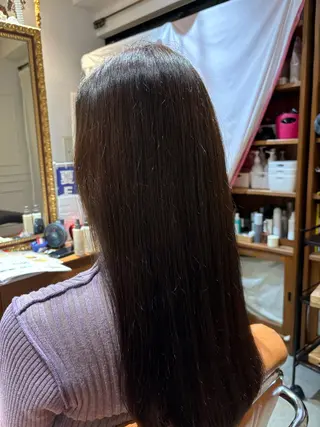 ロング カラー トリコヘアサロン 新井千智のヘアスタイル