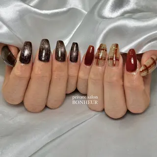 ネイル BONHEUR Annaのネイルデザイン