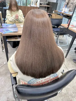 ロング EGAO所属・yuuka🌻 ハイライト/艶カラーのヘアスタイル