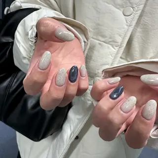 ネイル 𝗺𝗮𝗸𝗶 .のネイルデザイン