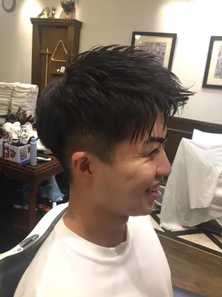 ショート ヒロ銀座ヘアーサロン 五反田店所属・寺嶋 涼のヘアスタイル