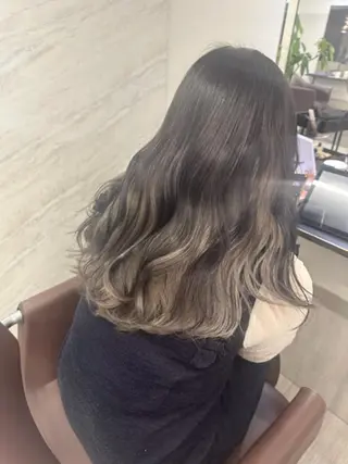 セミロング カラー JILL by GiseL/天神のヘアスタイル
