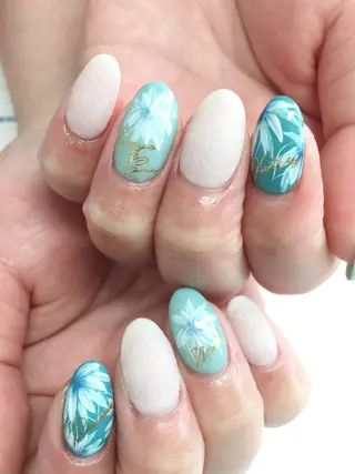 ネイル Up styleのネイルデザイン