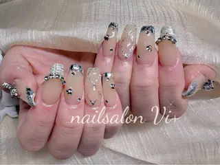 ネイル ✨Nailsalon Vi+✨のネイルデザイン