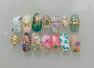 ネイル 河野ちえ (雑誌掲載サロン)のネイルデザイン