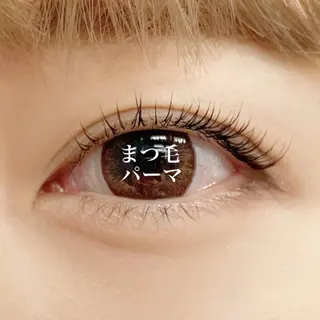 マツエク・マツパ Milana （研修生メニュー）のネイルデザイン