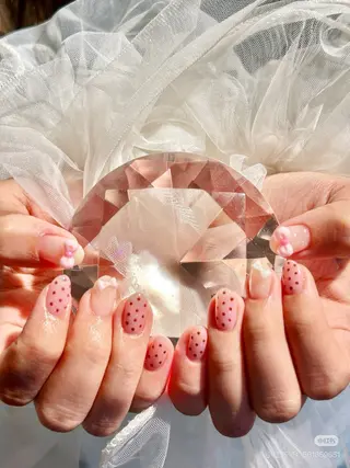 ネイル リボン、ガーリー パーツ放題専門店のネイルデザイン