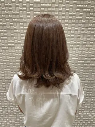 ミディアム カラー シャドールーツ美容師 篠原康太のヘアスタイル