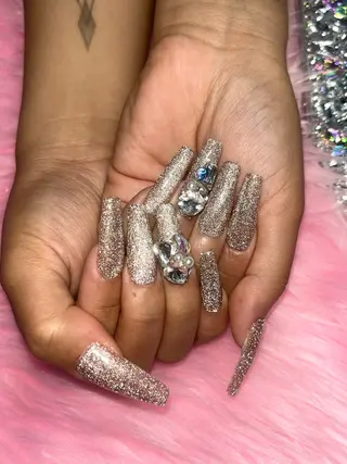 ネイル 川崎 友美のネイルデザイン