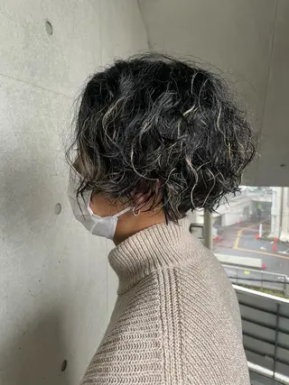 カラー メンズ 堀田 結香のヘアスタイル