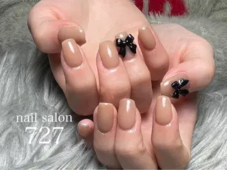 ネイル 727 nailのネイルデザイン