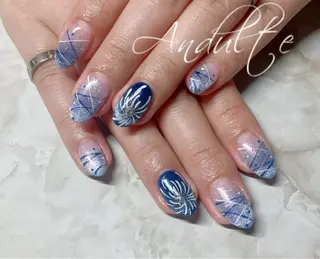 ネイル andulte MAIのネイルデザイン