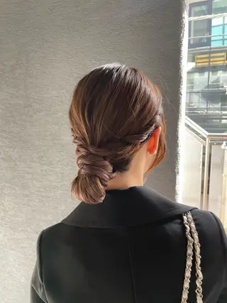 ヘアアレンジ ミルクティーベージュ ブリーチ🖤サヤカのヘアスタイル