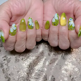 ネイル 個室ネイルサロンDolly  Girl〜ドーリーガール〜所属・DollyGirl KYOKOのネイルデザイン