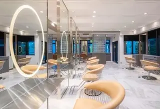 ゆらんちょ/ブリーチ 無w/縮毛矯正/暖色のヘアスタイル