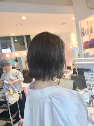 ミディアム 所渉/韓国レイヤー /ウルフカットのヘアスタイル