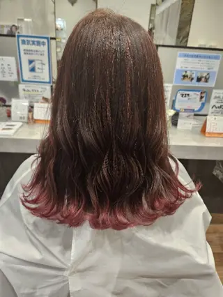 セミロング カラー 関口 友菜のヘアスタイル