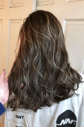 ロング カラー 【代表】高山 一真のヘアスタイル