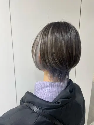ショート カラー 🦋艶髪ハイトーン / Mio🦋のヘアスタイル