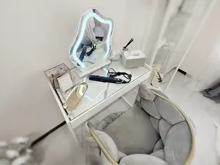 MIU by emu所属・MIU by emu アイラッシュのマツエク・マツパデザイン