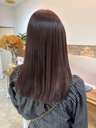 ミディアム 亀田 萌奈のヘアスタイル